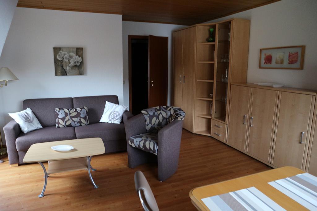 Gaestehaus Preuss Ellenz-Poltersdorf Esterno foto