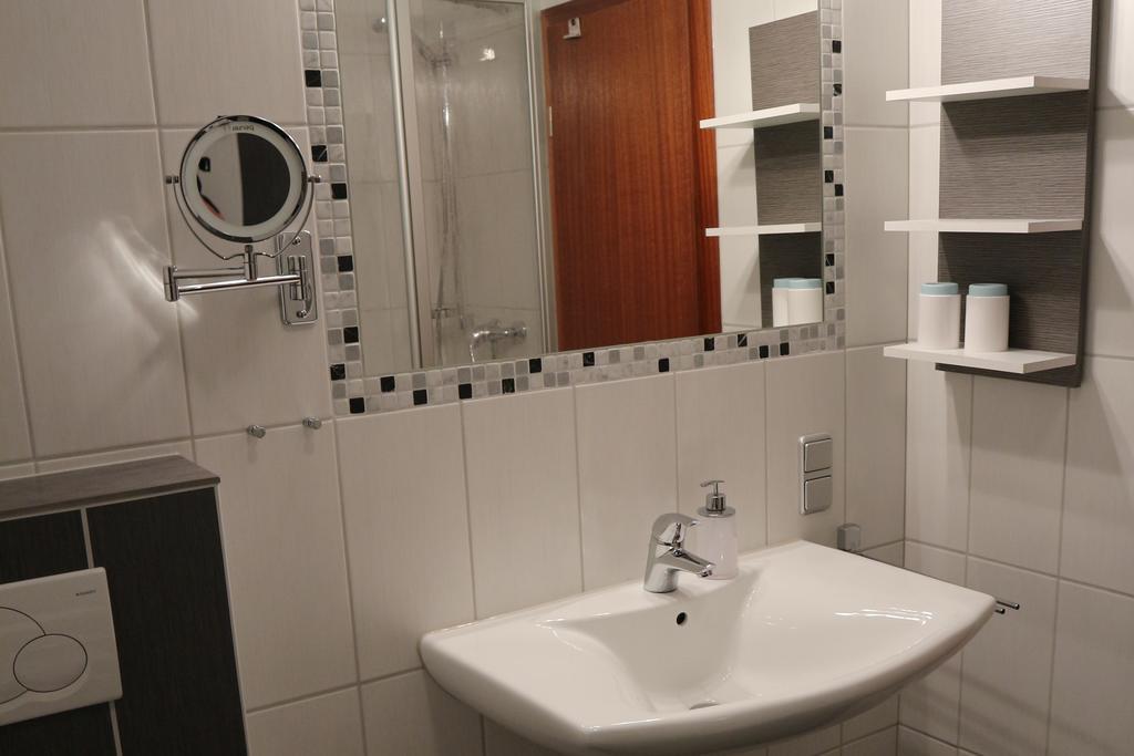 Gaestehaus Preuss Ellenz-Poltersdorf Esterno foto